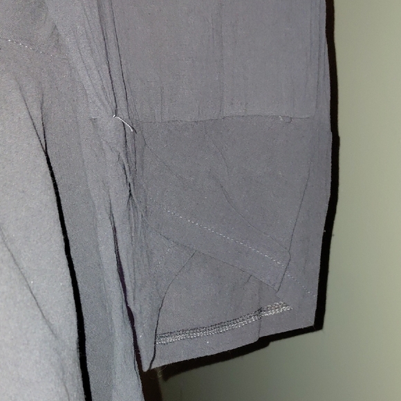 Gray Capris - Picture 3 of 3